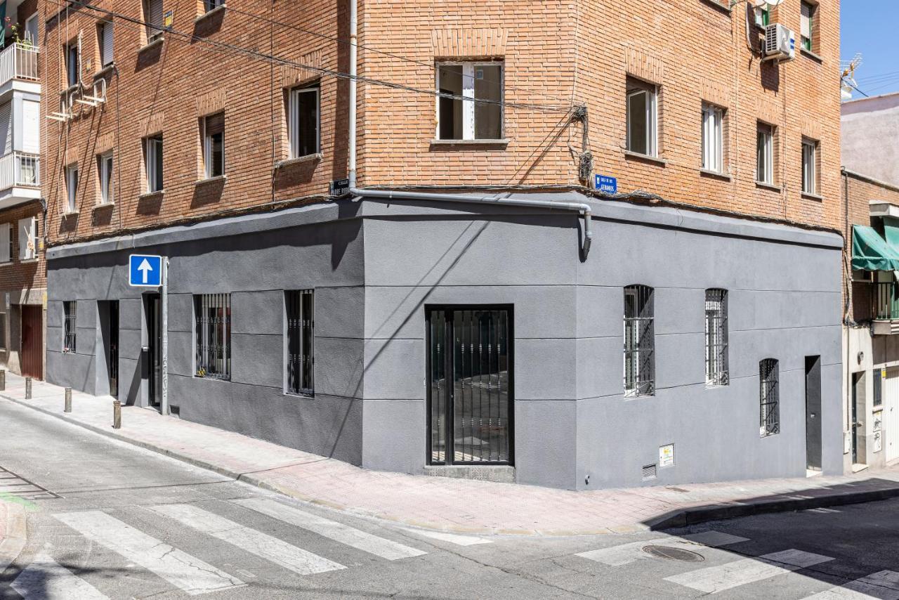 מדריד Plaza De Castilla Apartments מראה חיצוני תמונה