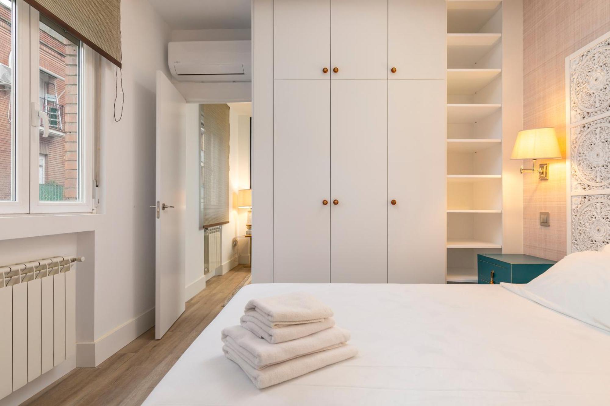 מדריד Plaza De Castilla Apartments מראה חיצוני תמונה